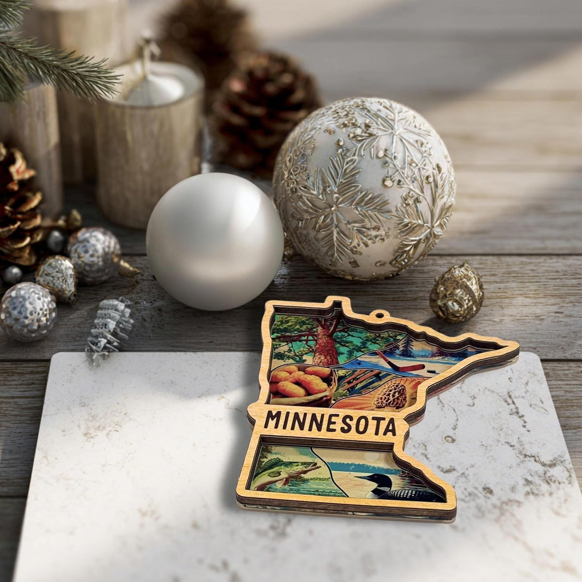 Minnesota Christmas Ornament, Layered Wood Acrylic State Decor, Unique Minnesota Ornaments for Christmas Tree, Xmas Gifts, 3D Wooden Acrylic Cut Gift for Men Women Family Friends