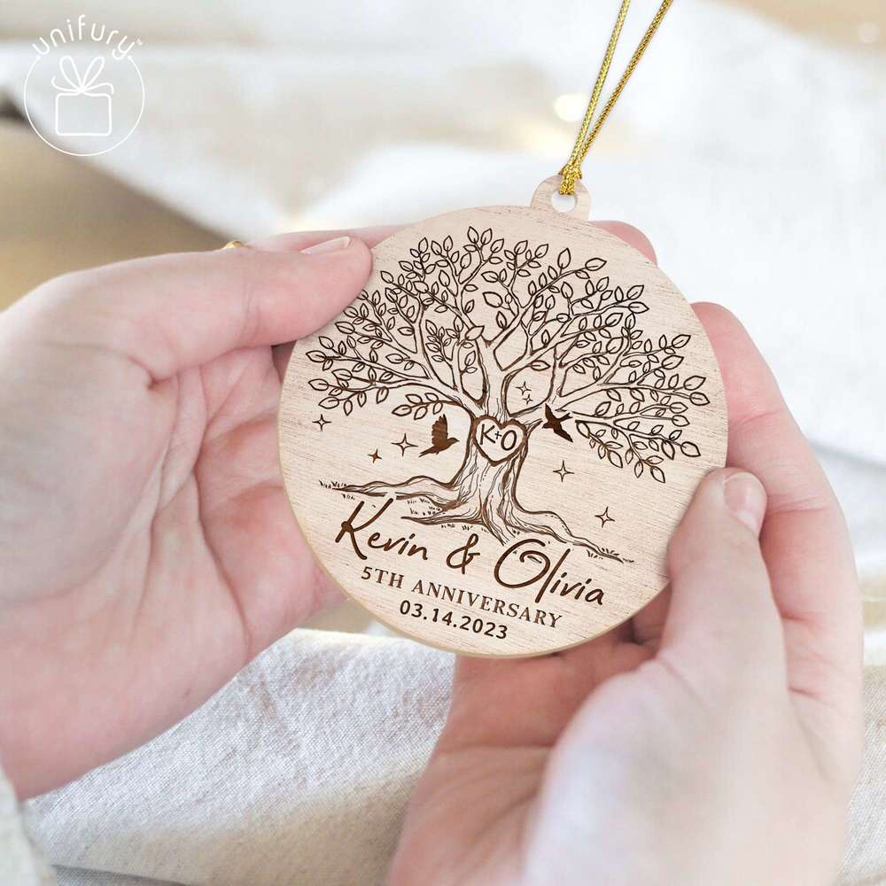 Basic Solor Tree 5th Anniversary Wooden Ornament