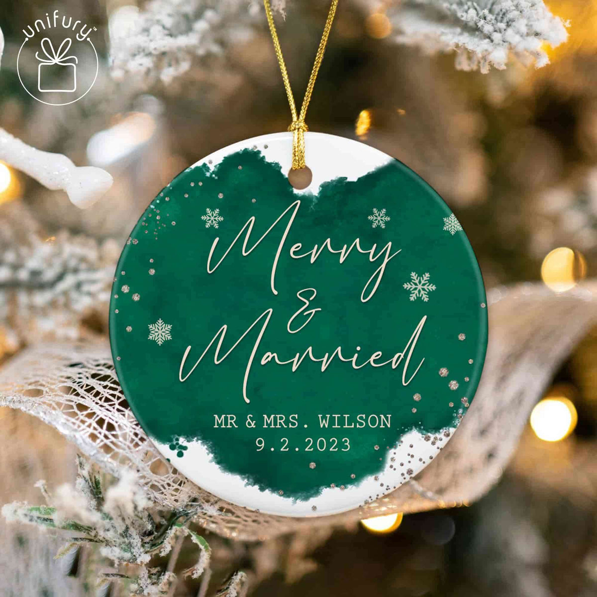 Luxurious Green Merry &amp; Married Snowflake Ceramic Circle Orament
