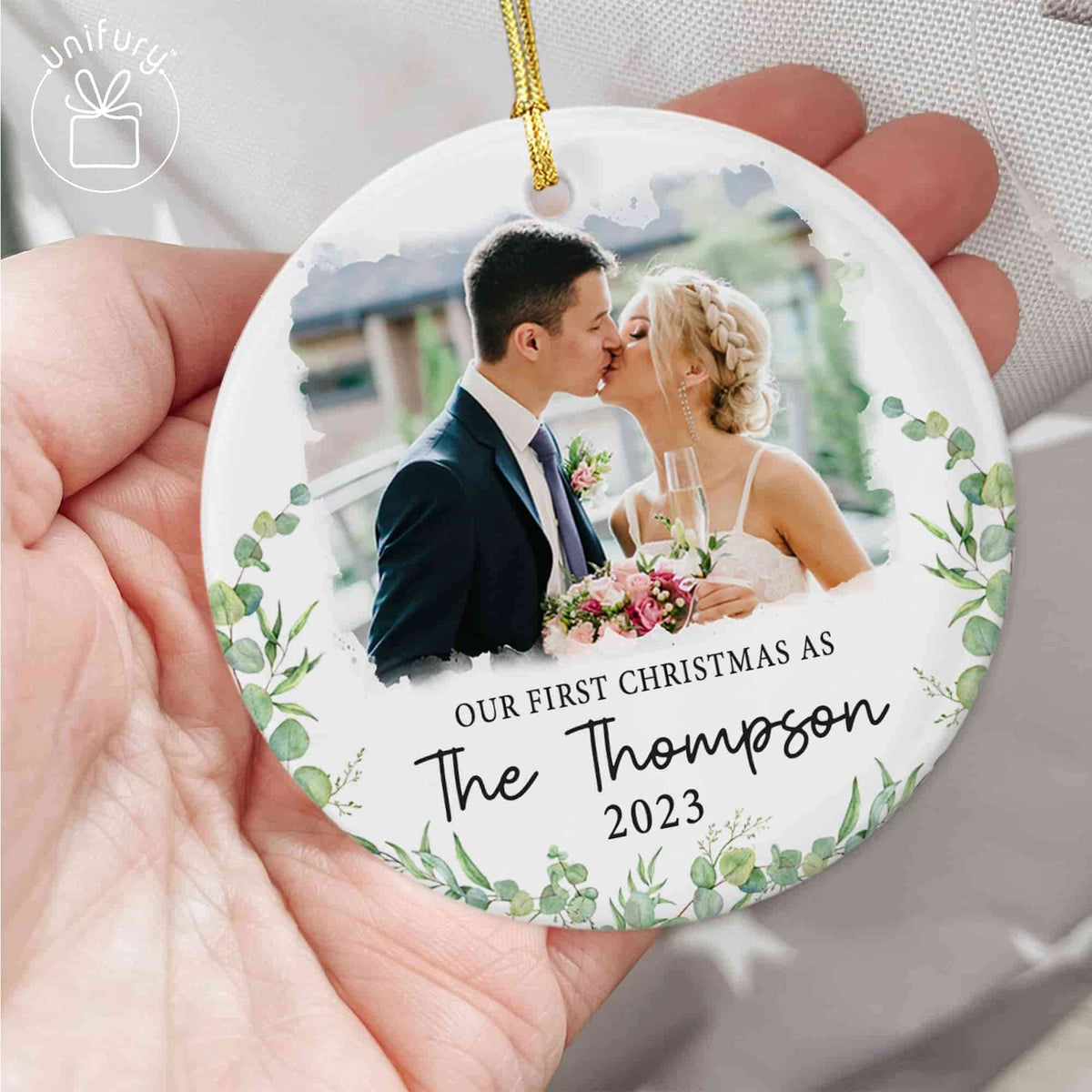 Newly Wedding Leaves Ceramic Circle Orament