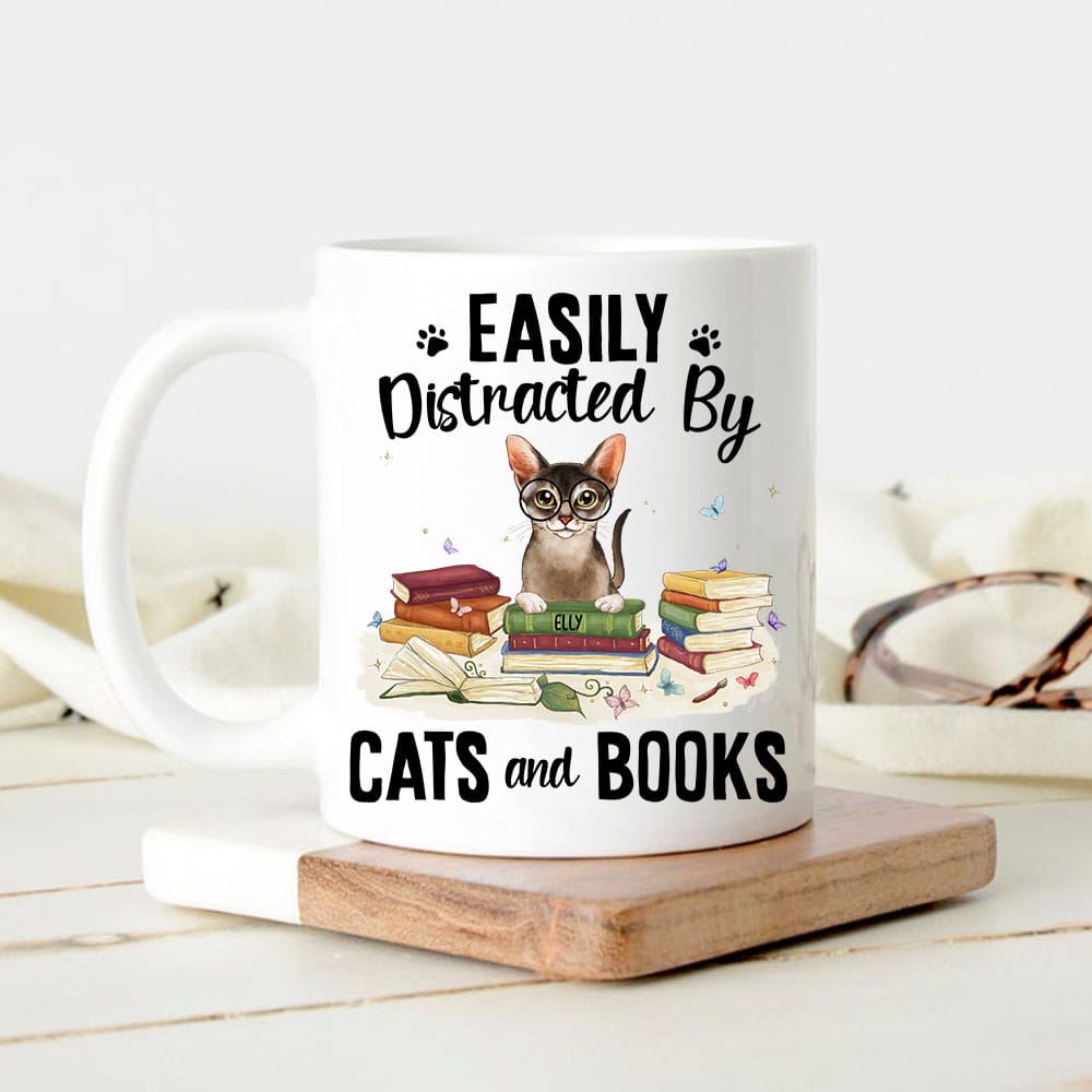 Personalized coffee mug gift for cat lovers - Cats &amp; Books