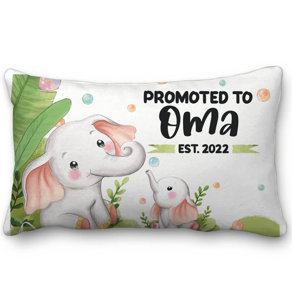 Promoted to Oma 2022 Throw Pillow New Grandma Gifts 13x19