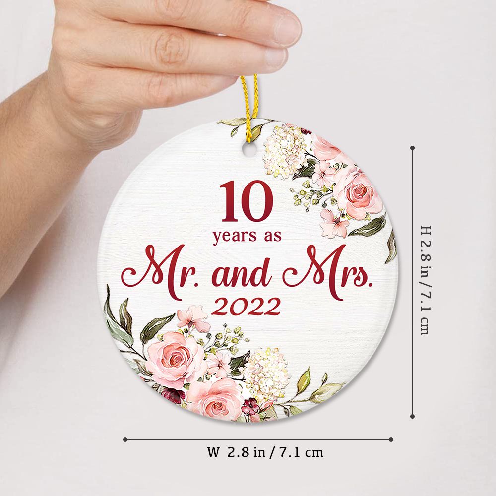 Personalized Couple Anniversary Ceramic Ornament Gifts - 10 Years As Mr. and Mrs - Custom Photo &amp; Year