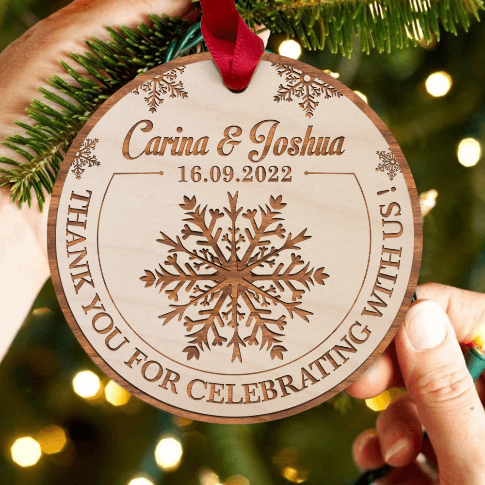 Custom christmas discount ornament wedding favor