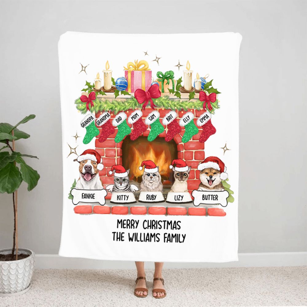 Xmas Fireplace Fleece Blanket - Family Stockings &amp; Dogs Cats