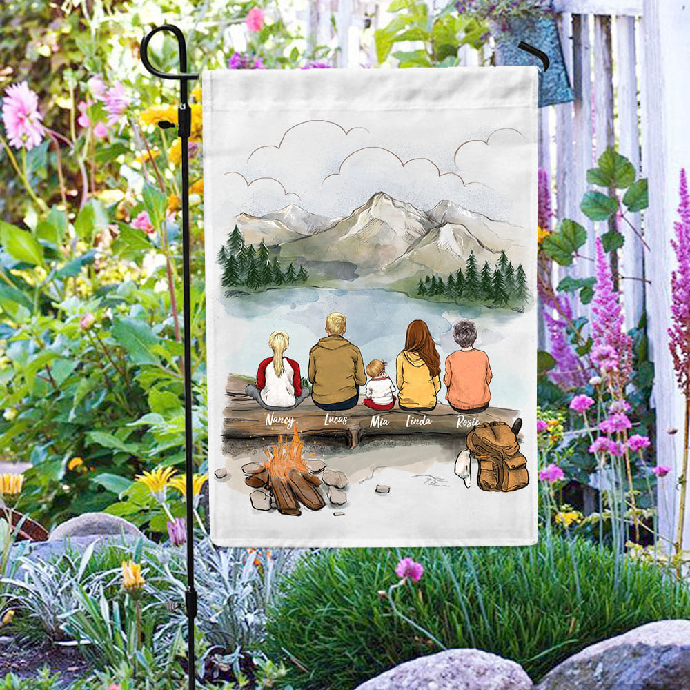garden flag gift for the whole family with up to 5 people go hiking together